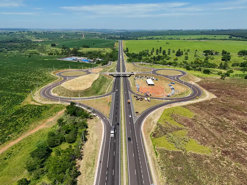 Rota Mogiana moderniza rodovias e acelera o desenvolvimento no interior paulista.