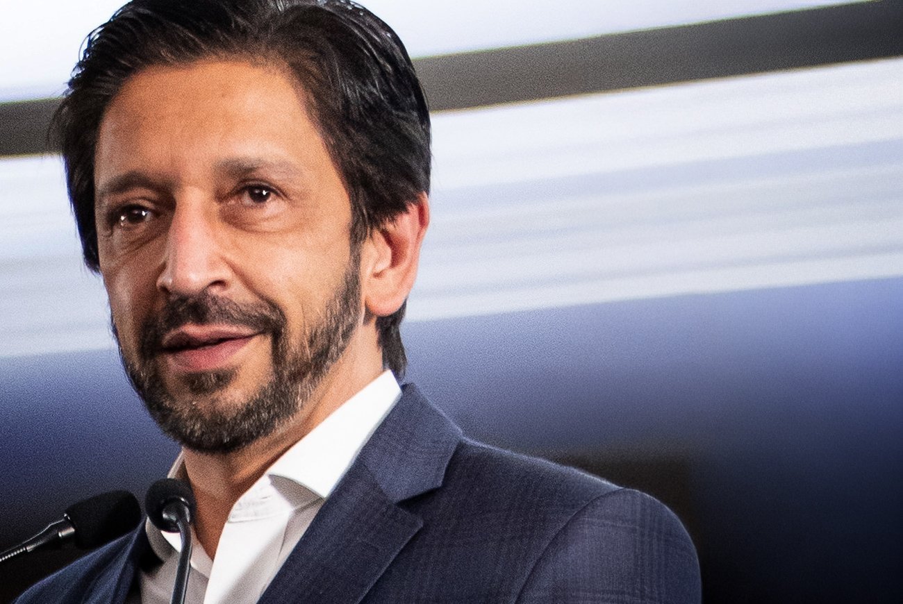 Sabonetada: Nunes critica, alisa e termina defendendo o STF