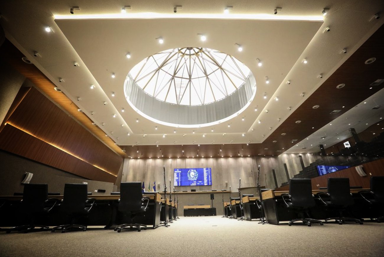 Trocando de lado: Janela partidária está redesenhando a política em Pernambuco e no Brasil