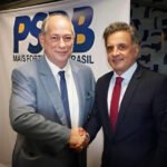 Ciro Gomes e Aécio Neves durante reunião nacional do PSDB em abril de 2026